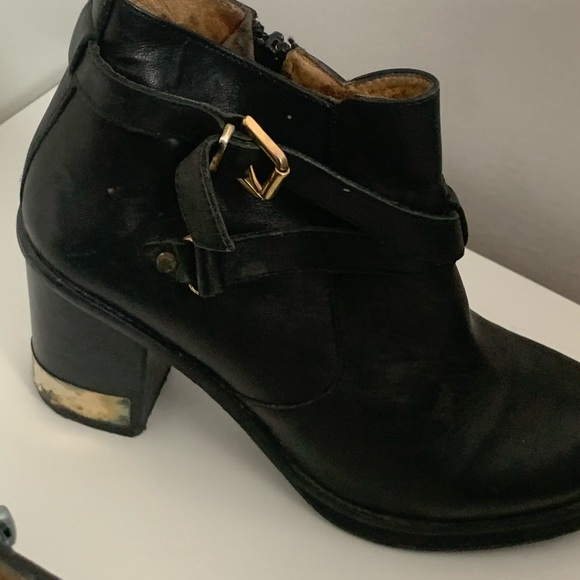 Topshop Black Leather Heeled Ankle Boots With Gold - Picture 14 of 16